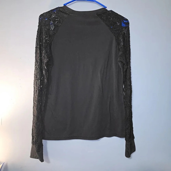 Bundle: 3 Long Sleeve Tees with Lace Sleeves - Extra Small - Picture 3 of 10